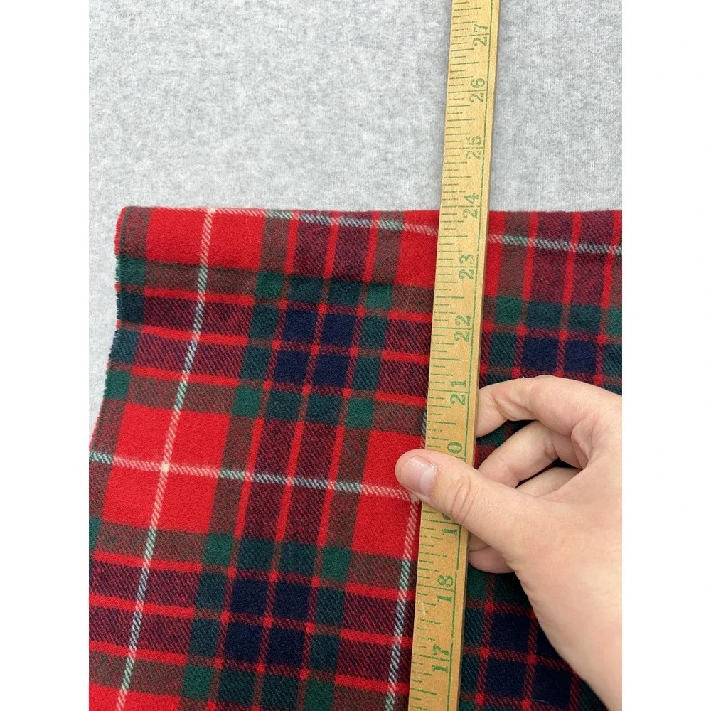 Vintage Baskin Wool Scarf Mens One Size Red Tartan Plaid Fringe West Germany
